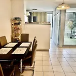 Lumineux 2ch Proche Pres D'arenes Avec Wifi Tv Et Patio