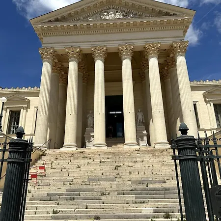 Lägenhet Lumineux 2ch Proche Pres D'arenes Avec Wifi Tv Et Patio Montpellier