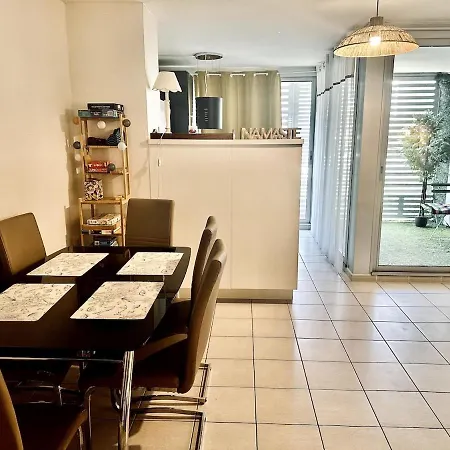 Lumineux 2ch Proche Pres D'arenes Avec Wifi Tv Et Patio