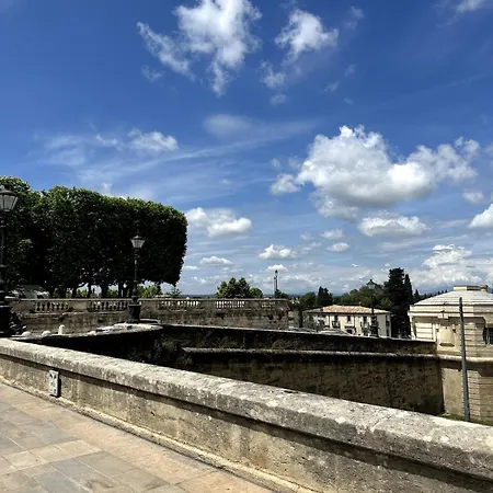 Apartament Lumineux 2ch Proche Pres D'arenes Avec Wifi Tv Et Patio *