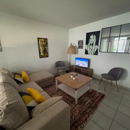 Lumineux 2ch Proche Pres D'arenes Avec Wifi Tv Et Patio *
